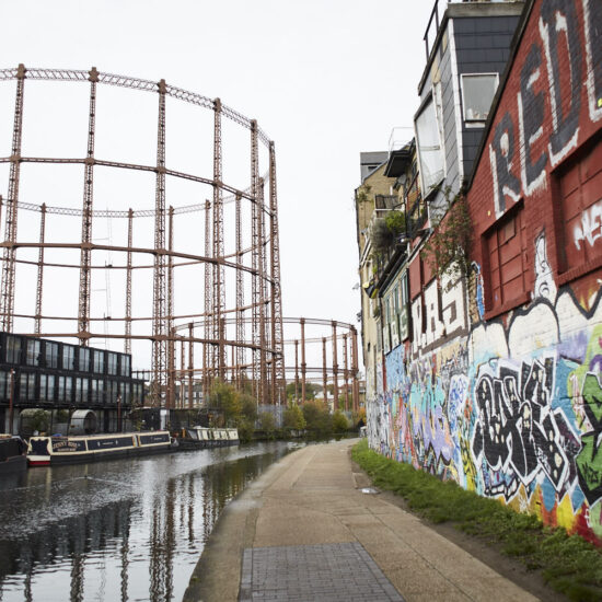 hackney canal